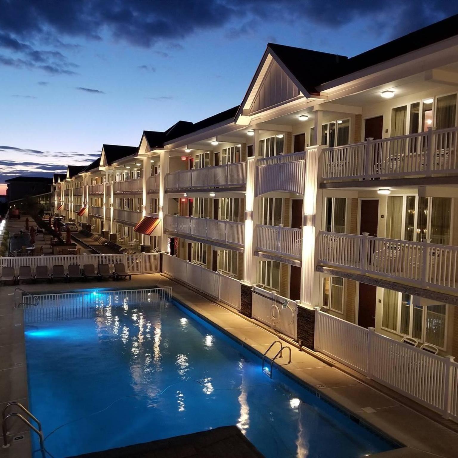 Desert Sand Resort Avalon Extérieur photo